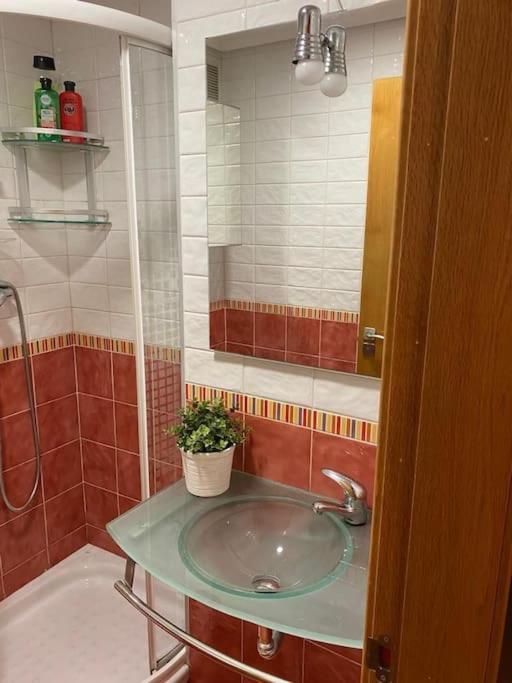 Apartamento Calidad En Zona Tranquila Gijón Exterior foto